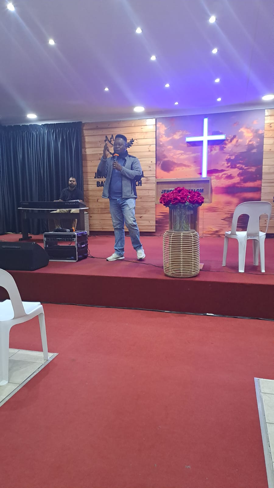 Pastor Serges Lau